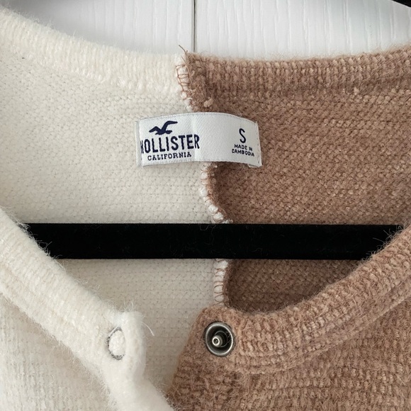 Hollister Henley Color Block Sweater - Picture 3 of 4